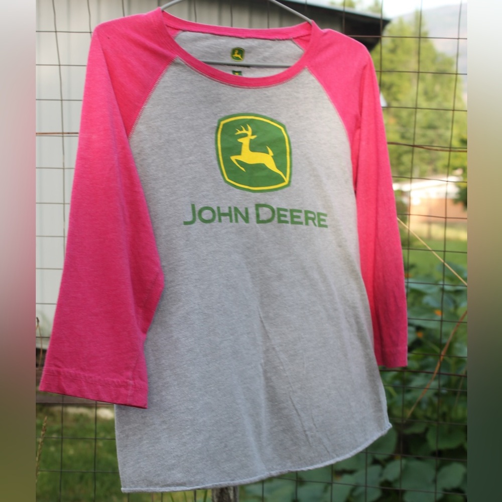 John Deere Women’s Baseball Tee - Pink and Gray